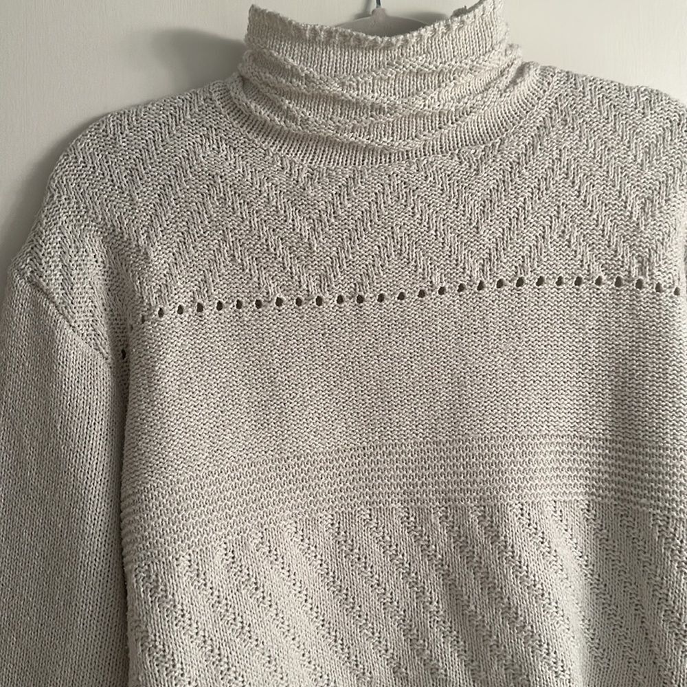 NWOT RARE Revolve John + Jenn Cream Turtleneck Fringe Sleeve Sweater Size M - Picture 9 of 15
